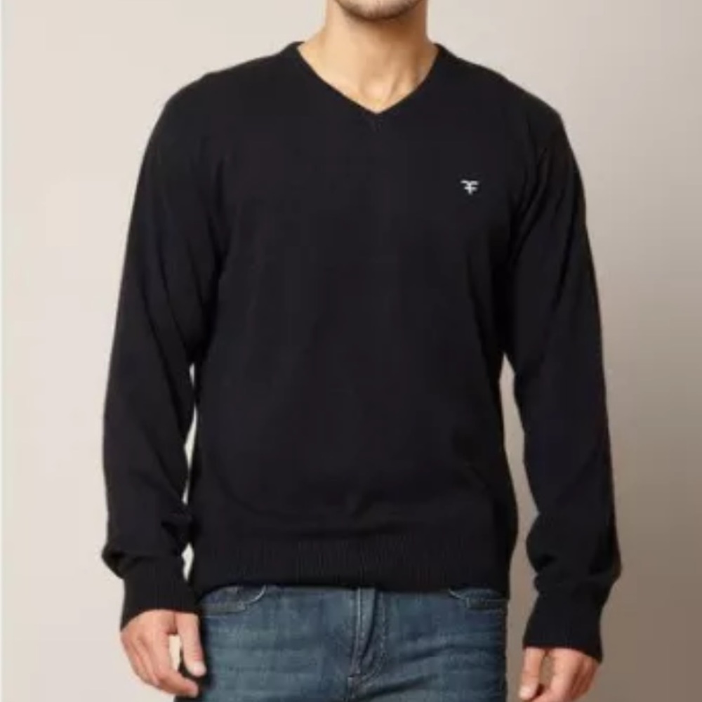 💎✨AUTHENTIC 💎✨Five Four Men Long Sleeve V-Neck Black Sweater